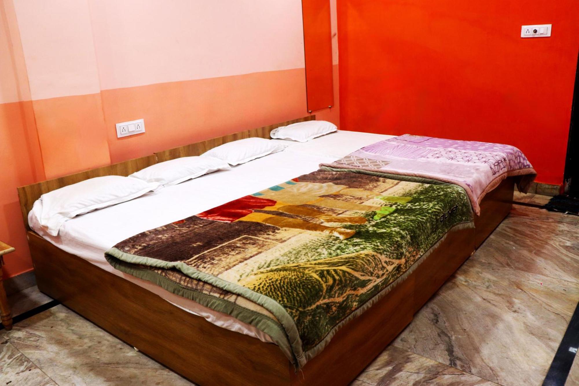 Hotel Nandi Palace Ujjain Buitenkant foto